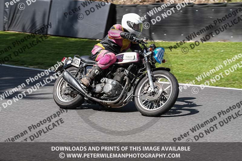 Vintage motorcycle club;eventdigitalimages;mallory park;mallory park trackday photographs;no limits trackdays;peter wileman photography;trackday digital images;trackday photos;vmcc festival 1000 bikes photographs